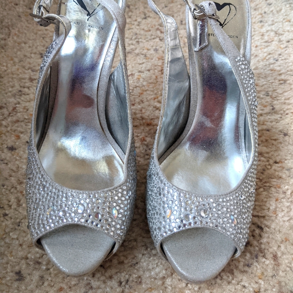 Steve Madden Rhinestone Heels | Size 9
